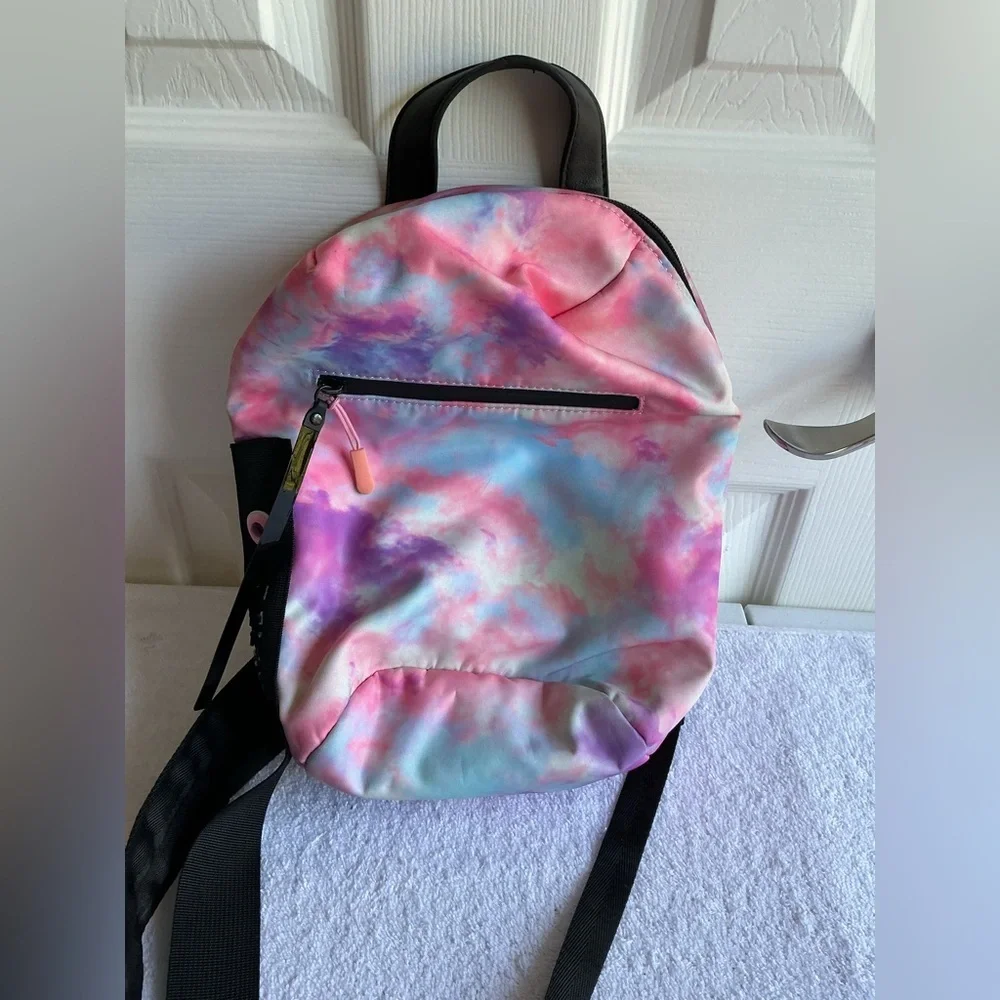 Like Dreams Colorful Tie-Dye Women's Backpack
